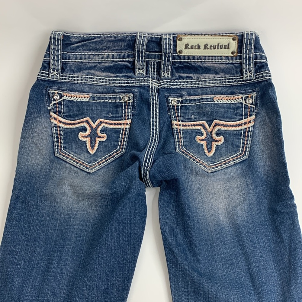 Rock Revival Jacklyn Capri Jeans Size 27 Embroidered with studs Stretch